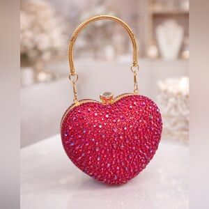 Ramla Moroccan ‎ Handmade Sparkling Bright Pink Heart Clutch with Gold Handle